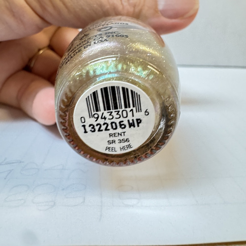OPI Nail Lacquer SR 356 Rent 0.5oz / 15ml